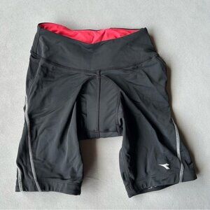 Diadora ~ Marseilles Cycle Short ~ Padded ~ Womens Size Small